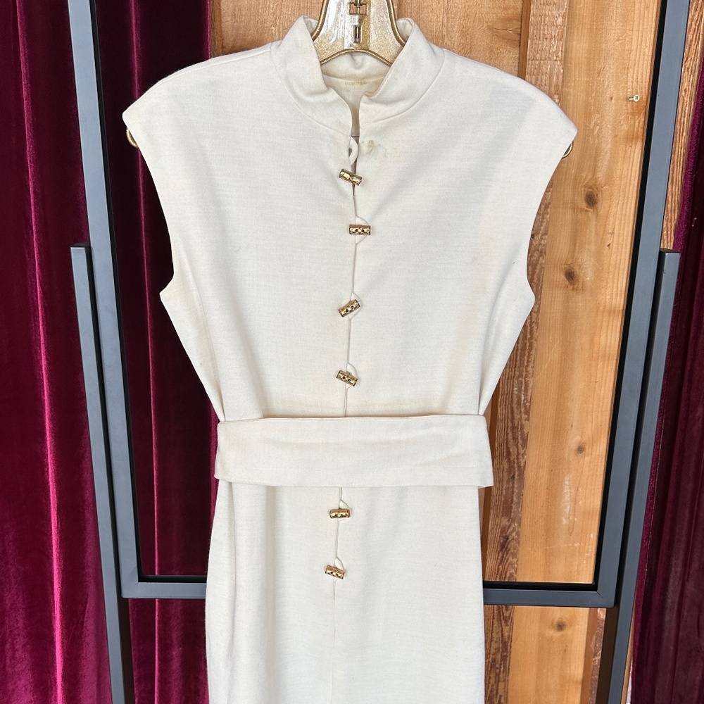 Asian Inspired 1950s or 1960s Cream Dress with Toggles
